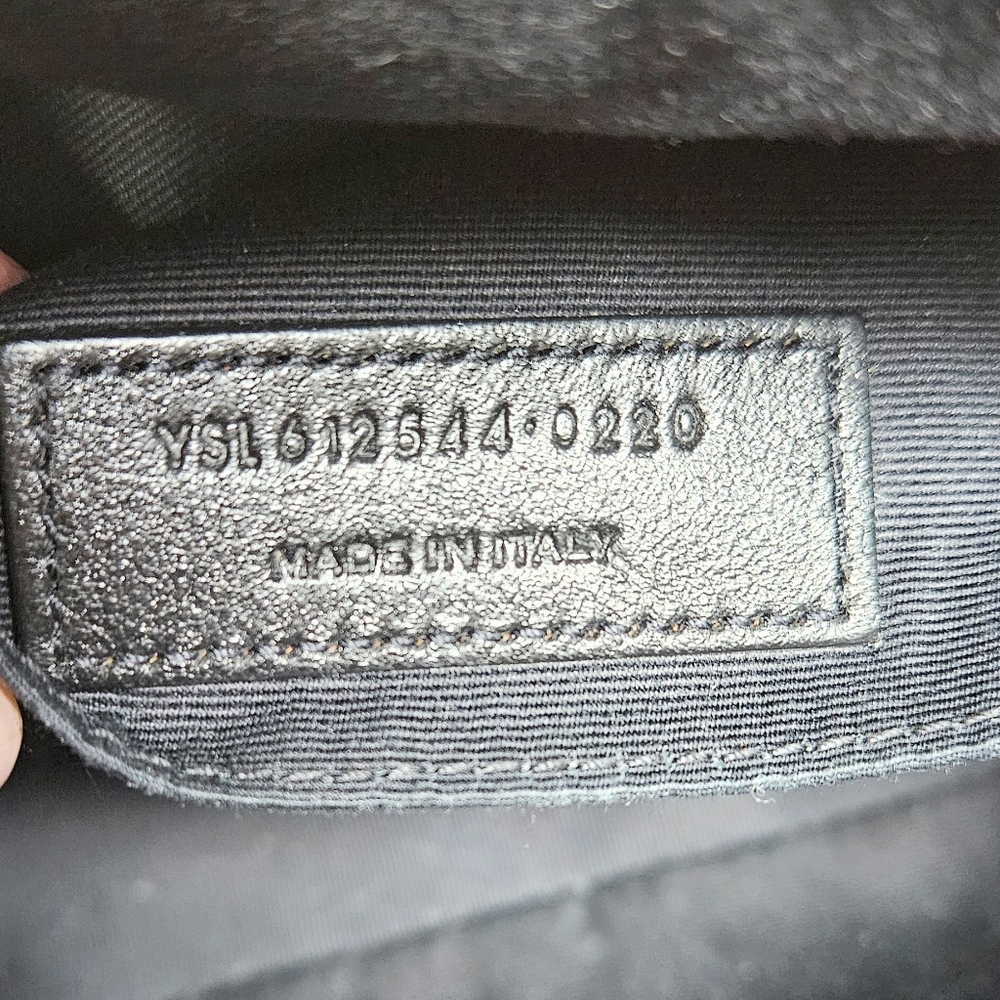 YSL Lou camera bag Vitello black quilted with box, dust bag, etc.. FIRM no b… - Picture 8 of 16